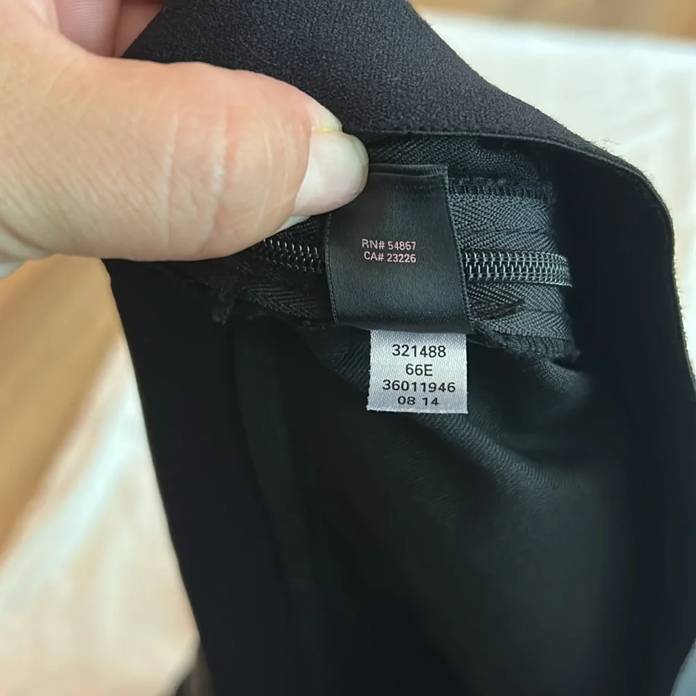 Victoria's Secret Faux leather Navy blue pants sz: 10 Cotton 62% 36% Polyester